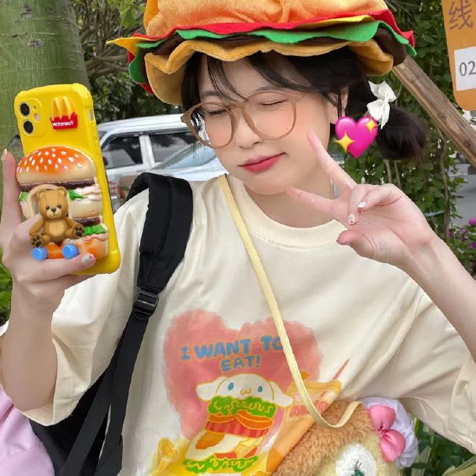小鱼莉莉
